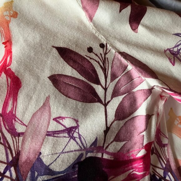 Summery tee and sweater set - Picture 5 of 6